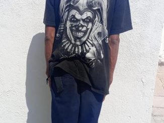 Policías de la SSPM de Aguascalientes detienen a una persona en la colonia Ojo de Agua por el delito de robo a transeúnte