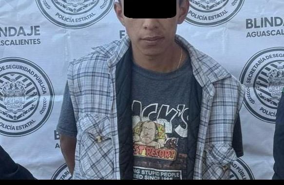 Policía Estatal detiene a sujeto con orden de aprehensión vigente