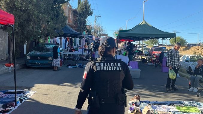Elementos de la SSPM de Aguascalientes realizan recorridos de vigilancia en Tianguis de la Ciudad