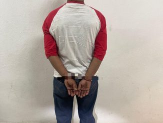 Elementos de la SSPM de Aguascalientes detienen a una persona en Jardines de la Cruz, por los probables delitos de amenazas y lesiones