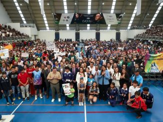 Entrega Gobernadora Tere Jiménez material deportivo a selecciones estatales que participarán en los Nacionales CONADE