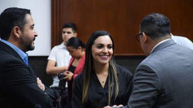 La Diputada Ana Gómez presenta Iniciativa para redefinir el delito de "Atentados al Pudor" argumentando que lo que verdaderamente se persigue es el "Abuso sexual"