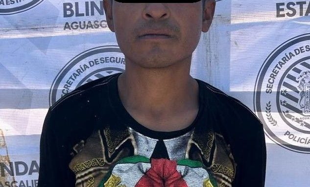 Policía Estatal detienen a un sujeto por posesión de droga