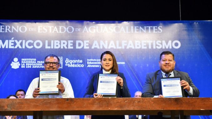 Gobernadora Tere  Jiménez une esfuerzos con el Gobierno de México para combatir Analfabetismo