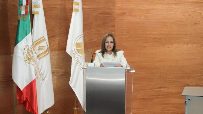 Educación, pieza clave para alcanzar una equidad sustantiva: rectora de la UAA