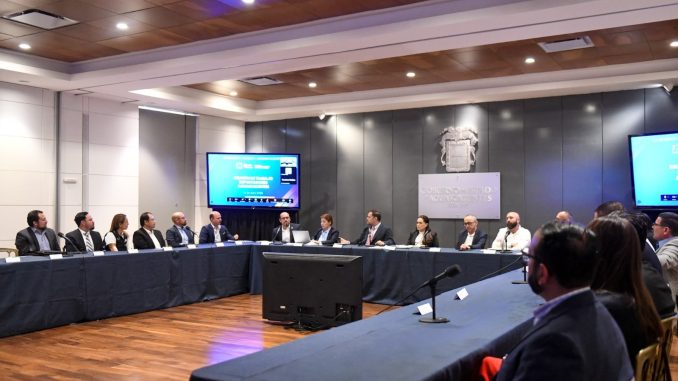Se reúne Gobernadora Tere Jiménez con empresas exportadoras, les expresó su respaldo para que sigan creciendo