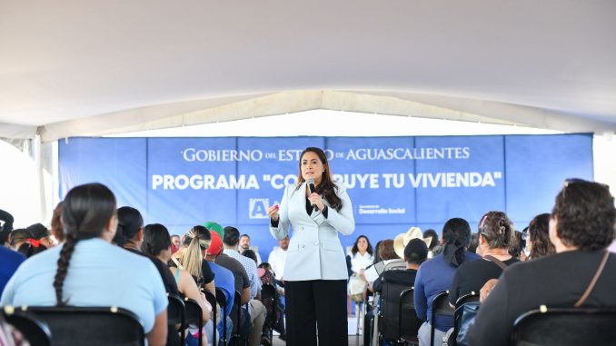 Gobernadora Tere Jiménez construirá vivienda social; 139 familias tendrán su propio Hogar