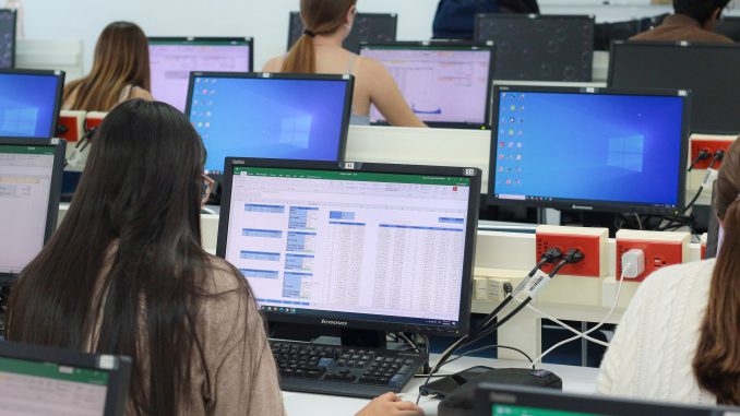 Desafíos y oportunidades de la evaluación educativa en tiempos de transformación digital