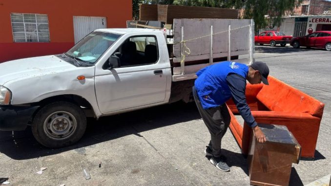 Exhorta Municipio de Aguascalientes a solicitar el servicio gratuito de recolección de muebles a domicilio