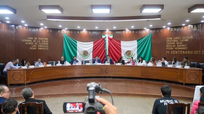 Aprueba Ayuntamiento Presupuesto destinado a equipamiento para mejores servicios para las familias