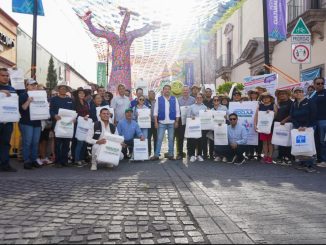 Un éxito la Caravana !Apachurrón, reciclar para ayudar!