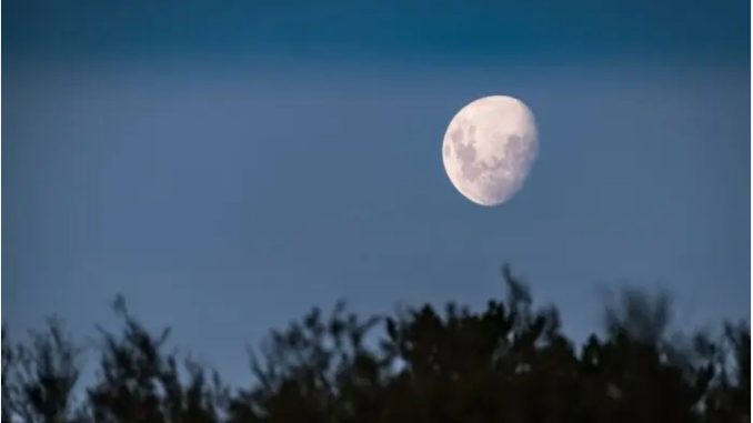 ¿Por qué dicen que la luna tendrá ‘cara sonriente’ el 25 de abril de 2025?