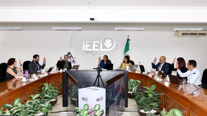 Designa IEE a personas Capacitadoras Asistentes Electorales Locales (CAEL)