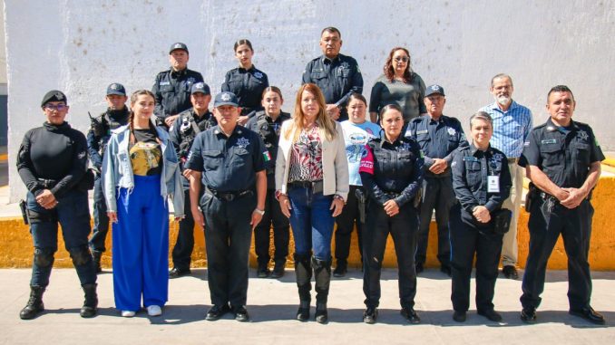 🙋🏻‍♂️👮🏻‍♀🙋🏻‍♀️ Personal de la Secretaría de Seguridad Pública y Vialidad de Calvillo reciben capacitación