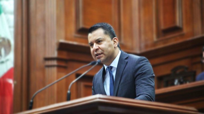 Por Iniciativa de Luis León se reconocerá con letras doradas que a la letra diga "Feria Nacional de San Marcos y sus Tradiciones" en el recinto legislativo