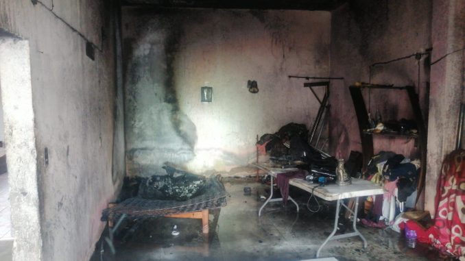Atienden incendio en casa habitación en Calvillo