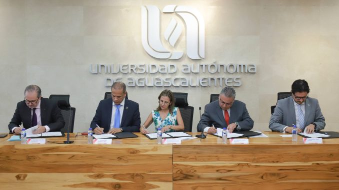 UAA y el Colegio Nacional del Notariado Mexicano unen fuerzas para una mejor educación jurídica