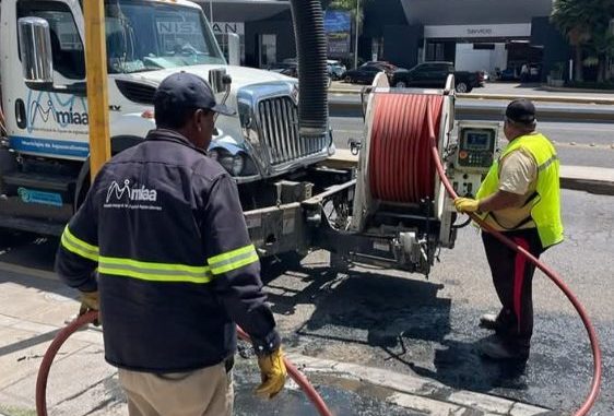 Refuerza MIAA mantenimiento de alcantarillado por temporada de lluvias