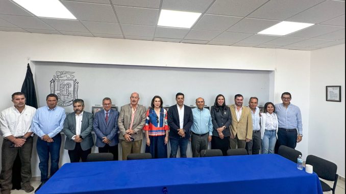 Municipio de Aguascalientes festeja a los trabajadores de la construcción