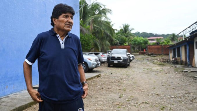 'Reviven' orden de aprehensión contra Evo Morales