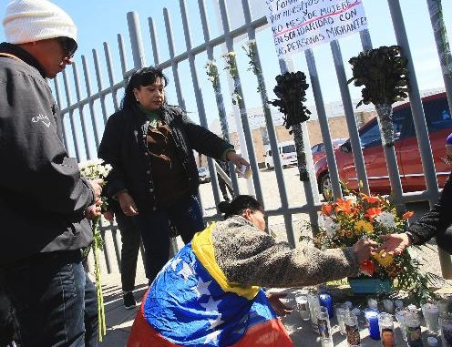 Periodistas mexicanas gana premio Breach/Valdez por reconstruir tragedia migrante en Ciudad Juárez
