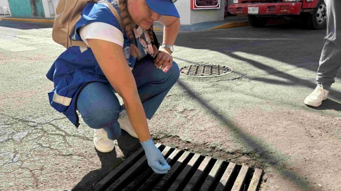 Refuerza Municipio Capital acciones de limpieza en la red de alcantarillado en la zona de la feria de San Marcos
