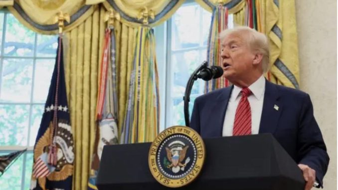Trump 'levanta la mano' para mediar entre la India y Pakistán