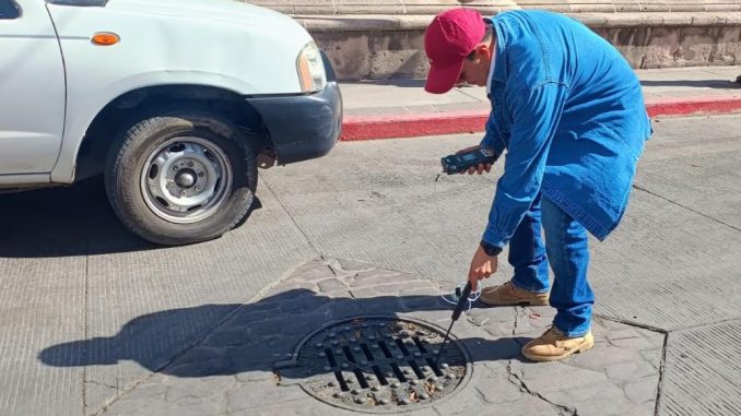 Mantiene MIAA monitoreo de alcantarillado en la zona de la Feria de San Marcos