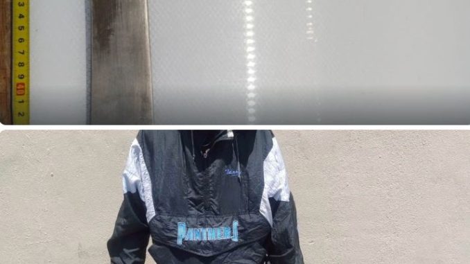 Policía Municipal realiza la detención de un sujeto que portaba un arma blanca