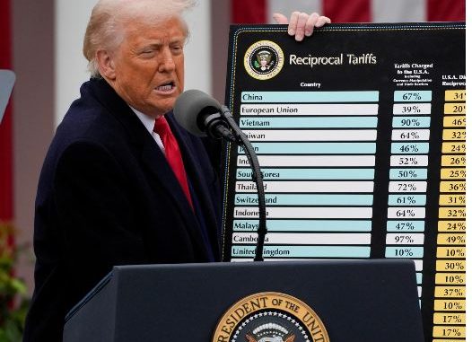 Corte federal de EE.UU. bloquea política arancelaria de Trump por excederse en poderes