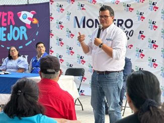 Entrega Humberto Montero lentes de la Campaña para Verte Mejor que fortalece la salud visual de los niños