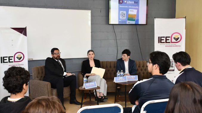 Promueve IEE valores democráticos en estudiantes con “3er Literatour”