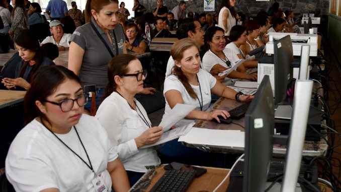 Realiza IEE simulacro de cómputos para elección judicial local