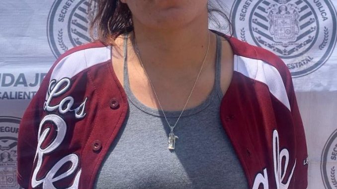 Policía Estatal y Municipal de Calvillo, detienen a persona por posesión de droga