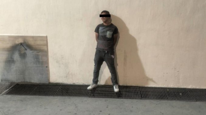 Policía Vial detiene a sujeto por alterar el orden en la vía pública