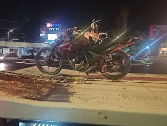 Policía Estatal detiene a una persona por conducir una motocicleta con reporte de robo