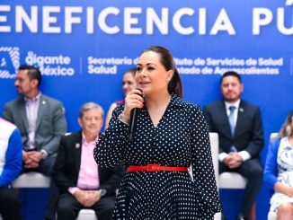 Entrega Gobernadora Tere Jiménez lentes, auxiliares auditivos, andaderas y sillas de ruedas a quienes más los necesitan