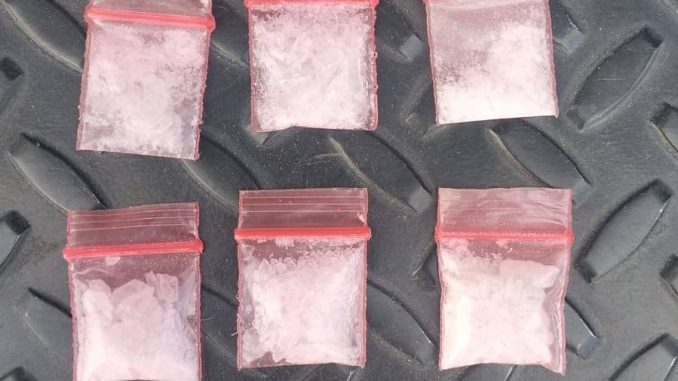 Policía Municipal detiene a menor de edad por portación de sustancias ilícitas