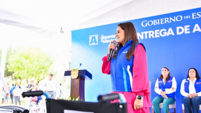 Entrega Gobernadora Tere Jiménez sillas de ruedas y andaderas para mejorar la calidad de vida de personas con discapacidad