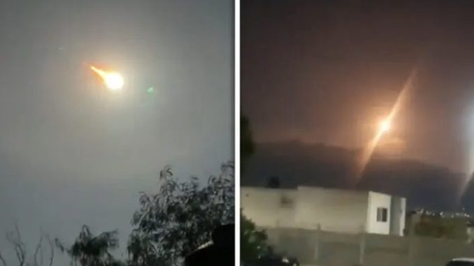 Captan luz en cielo de Coahuila y Nuevo León; ¿fue meteoro o meteorito?