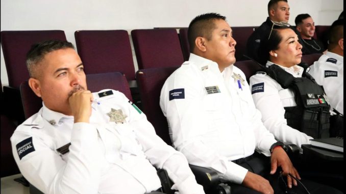 Policías Municipales de Aguascalientes se capacitan en Derechos Humanos de la comunidad LGBTTTIQ+