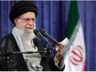 Líder supremo de Irán promete destino 'doloroso y amargo' para Israel tras ataques