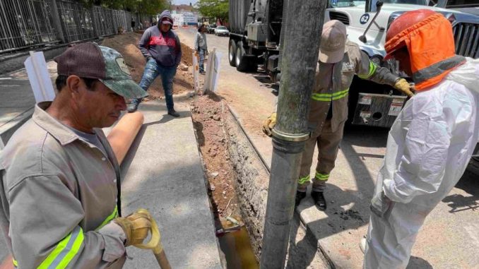 Invierte MIAA 3.3 millones de pesos en obras de rehabilitación de alcantarillado sanitario en el Barrio de la Purísima