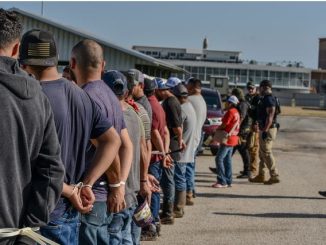 Suman mil 154 mexicanos detenidos en 111 operativos del ICE en EE.UU.: SRE