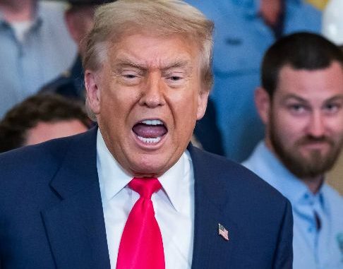Trump no descarta volver a atacar a Irán si hay informes de nuevo enriquecimiento de uranio