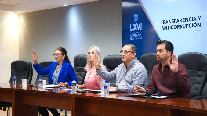 Congresistas aprueban en Comisión expedir dos reformas en materia de Transparencia