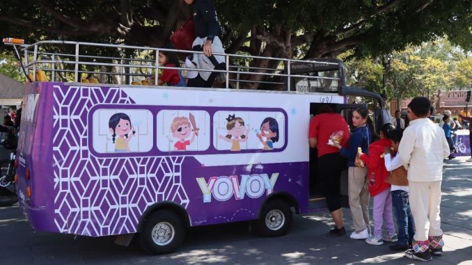 !Papá, este domingo te esperamos con tu familia en la Plaza Patria para celebrar tu Día!