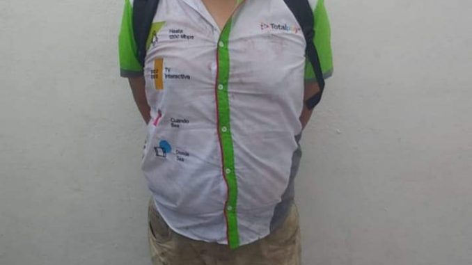 Policía Municipal detiene a sujeto por robo en tienda departamental