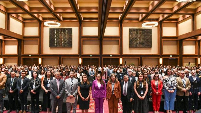Inaugura Gobernadora Tere Jiménez el Primer Congreso Nacional de Nefrología: Reconocen a Aguascalientes como referente Nacional en Salud Renal