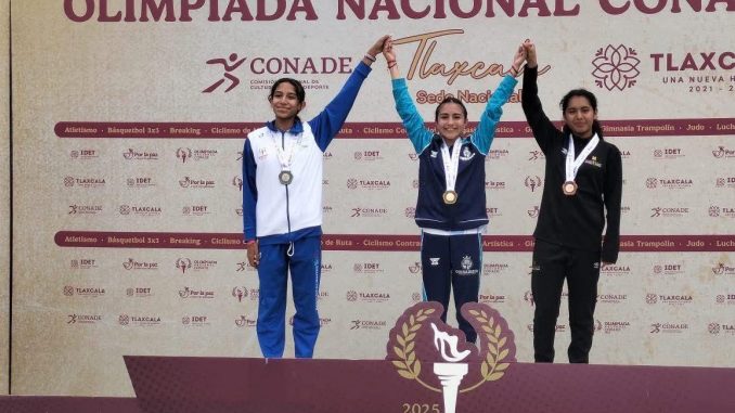 !Felicidades a Mía Pinedo!